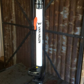 Inflador de Pie Digital VAN HALEN