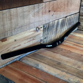 Manubrio doble altura BkZam XA 1.0 Negro