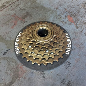 Piñon Shimano 6V HG..